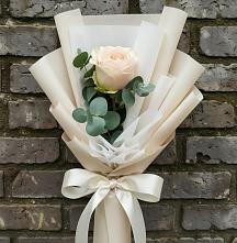 Букет цветов из:  Розы в Чернолесском