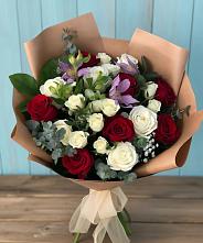 Букет цветов из:  Розы и Альстромерии в Чернолесском