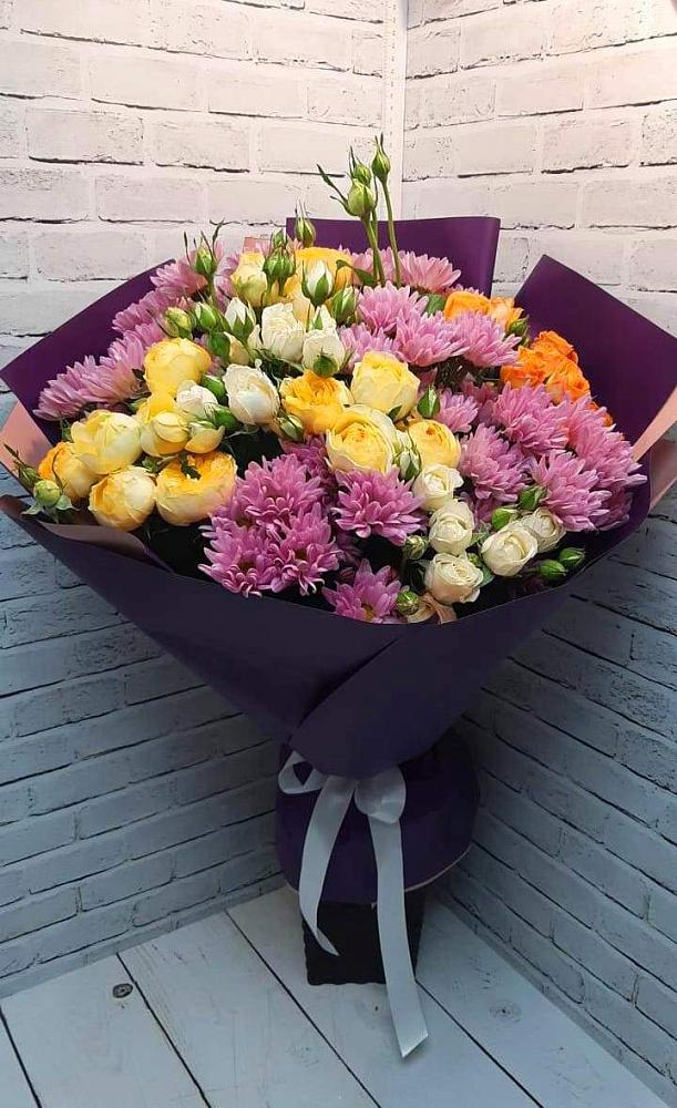 Букет цветов из: Хризантемы и Розы в Чернолесском