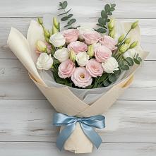 Букет цветов из:  Лизиантусы в Чернолесском