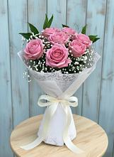 Букет цветов из:  Розы в Чернолесском