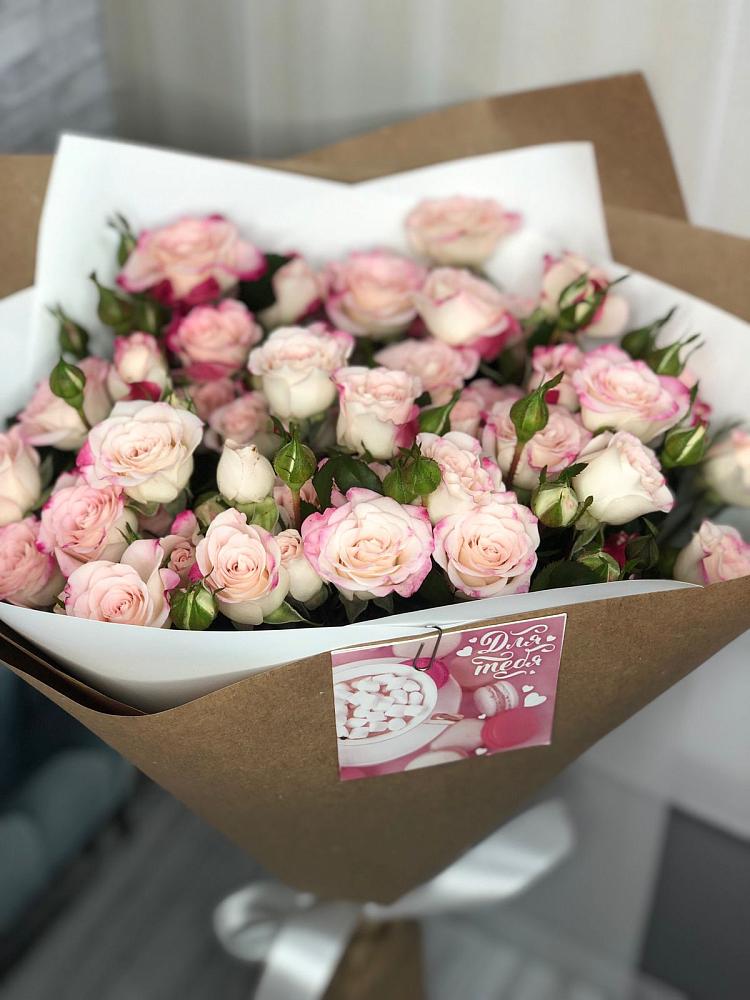 Букет цветов из: Розы в Чернолесском