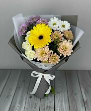 Букет цветов из:  Розы, Герберы и Хризантемы в Чернолесском