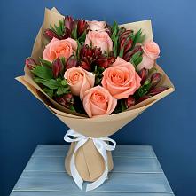 Букет цветов из:  Розы и Альстромерии в Чернолесском