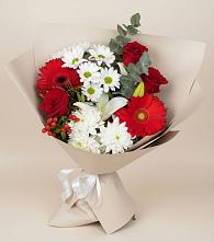 Букет цветов из:  Розы, Хризантемы, Герберы и Лилии в Чернолесском