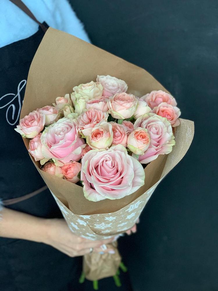 Букет цветов из: Хризантемы и Розы в Чернолесском