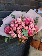 Букет цветов из:  Розы в Чернолесском