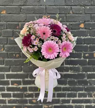 Букет цветов из:  Герберы и Хризантемы в Чернолесском